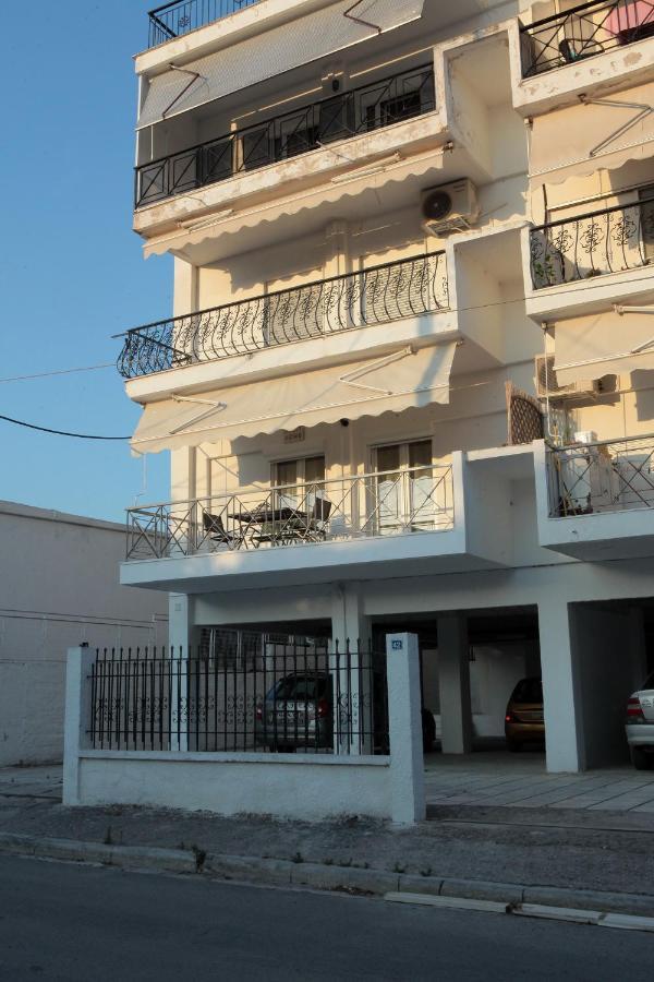 Apartment Chrisandro Nea Kallikrateia Exteriör bild